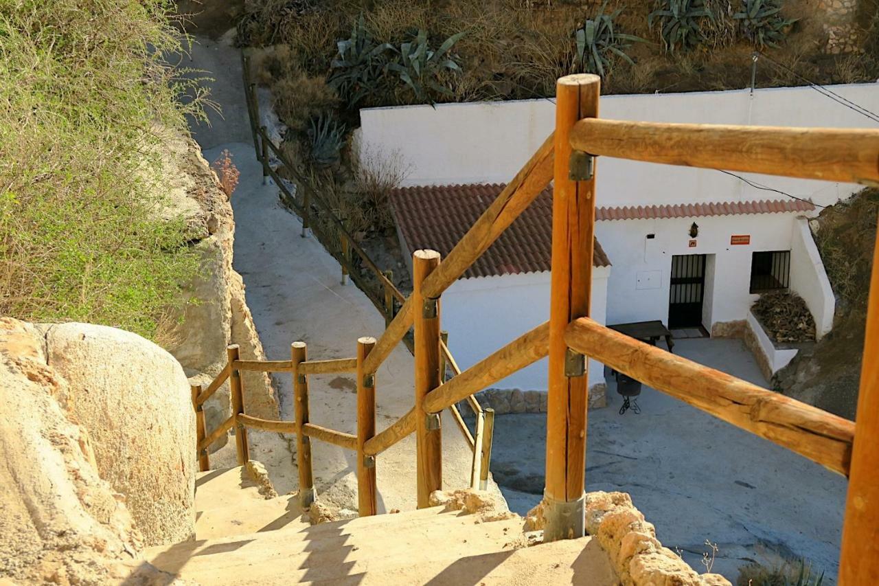 Cueva Alcazar Villa Gorafe ภายนอก รูปภาพ