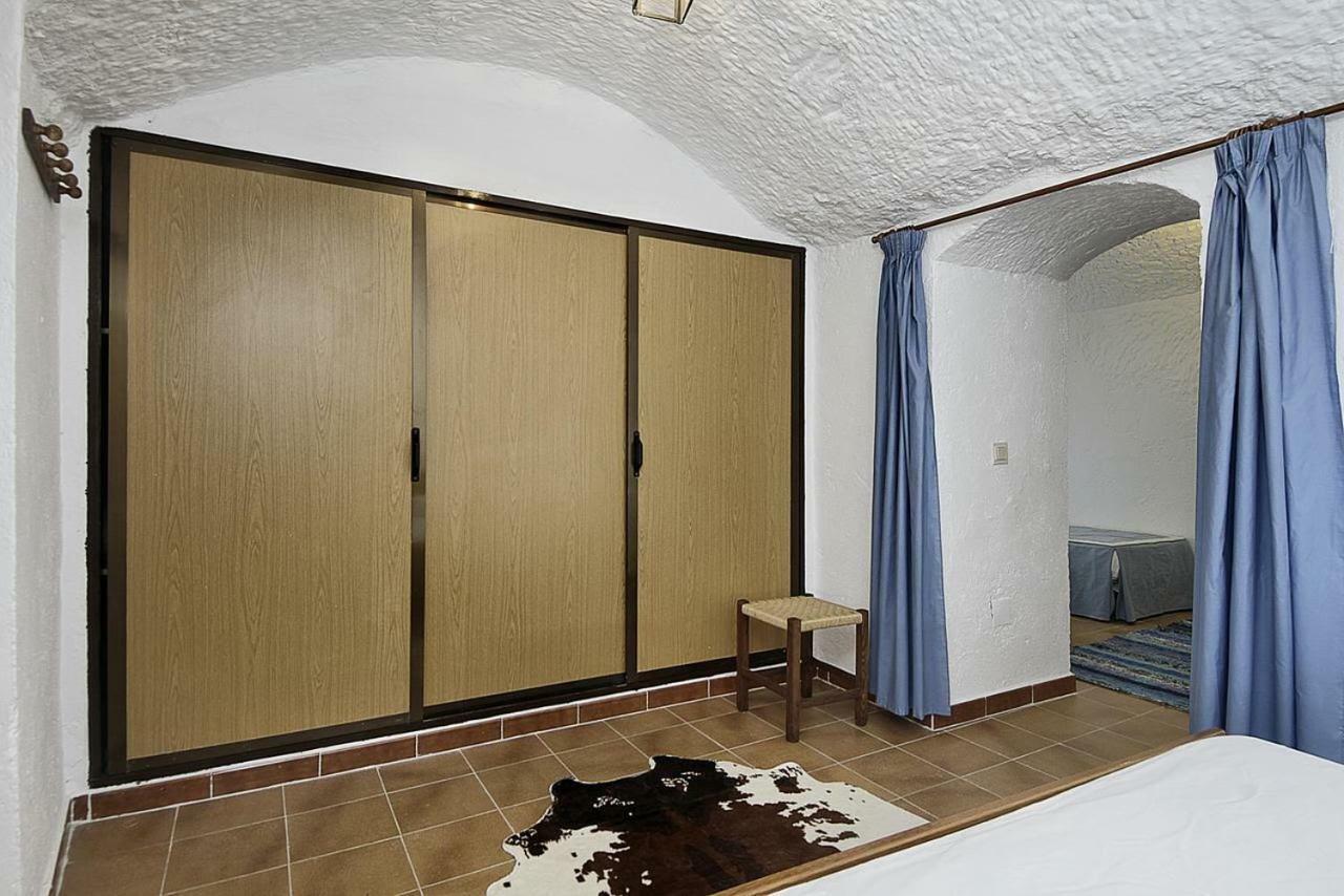 Cueva Alcazar Villa Gorafe ภายนอก รูปภาพ
