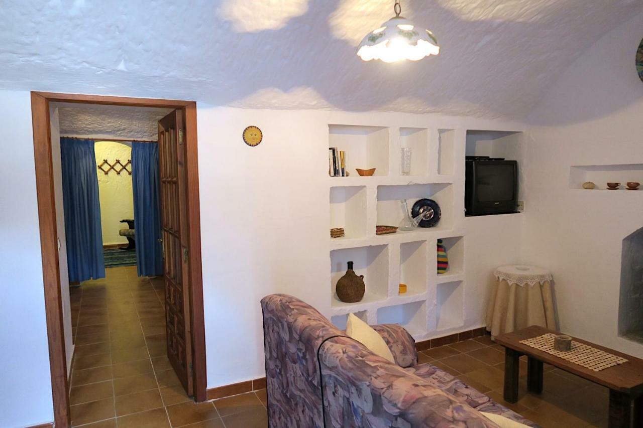 Cueva Alcazar Villa Gorafe ภายนอก รูปภาพ